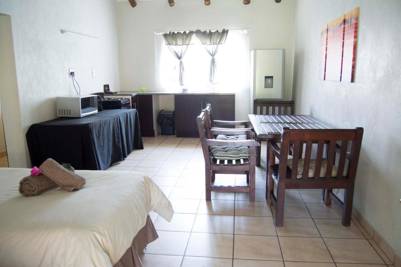 Floreat Riverside Lodge And Spa Sabie Ngoại thất bức ảnh