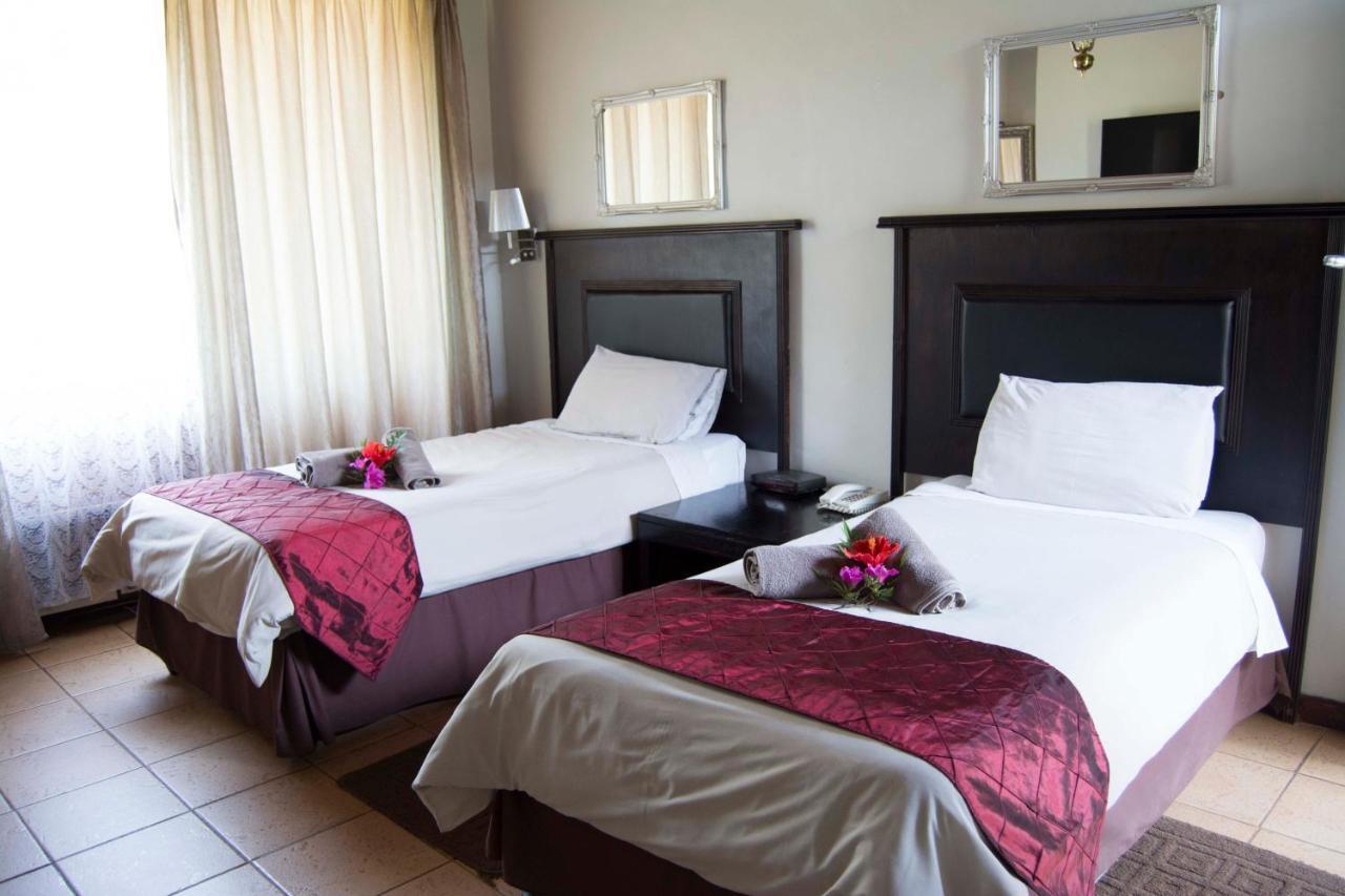Floreat Riverside Lodge And Spa Sabie Ngoại thất bức ảnh