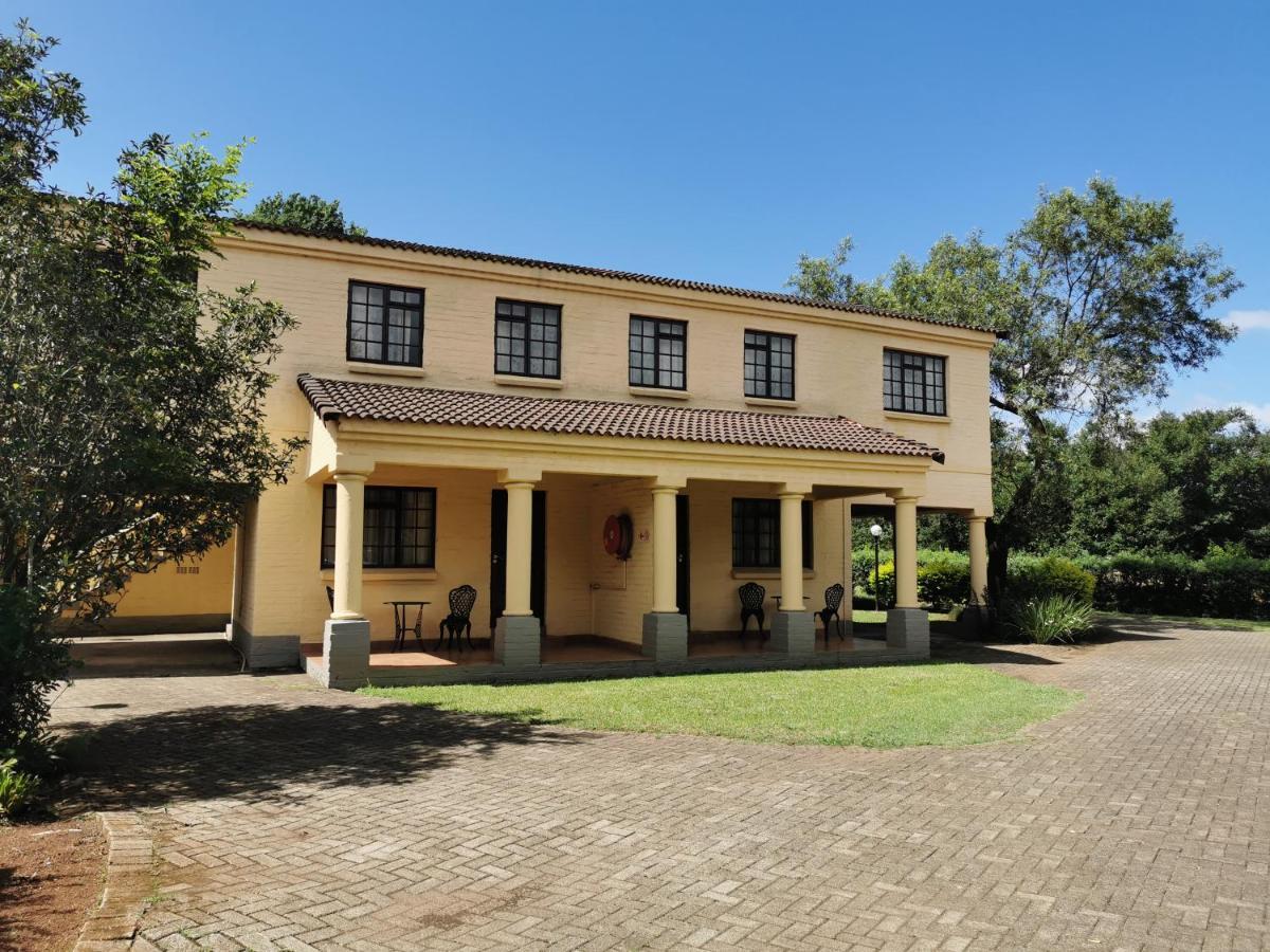 Floreat Riverside Lodge And Spa Sabie Ngoại thất bức ảnh